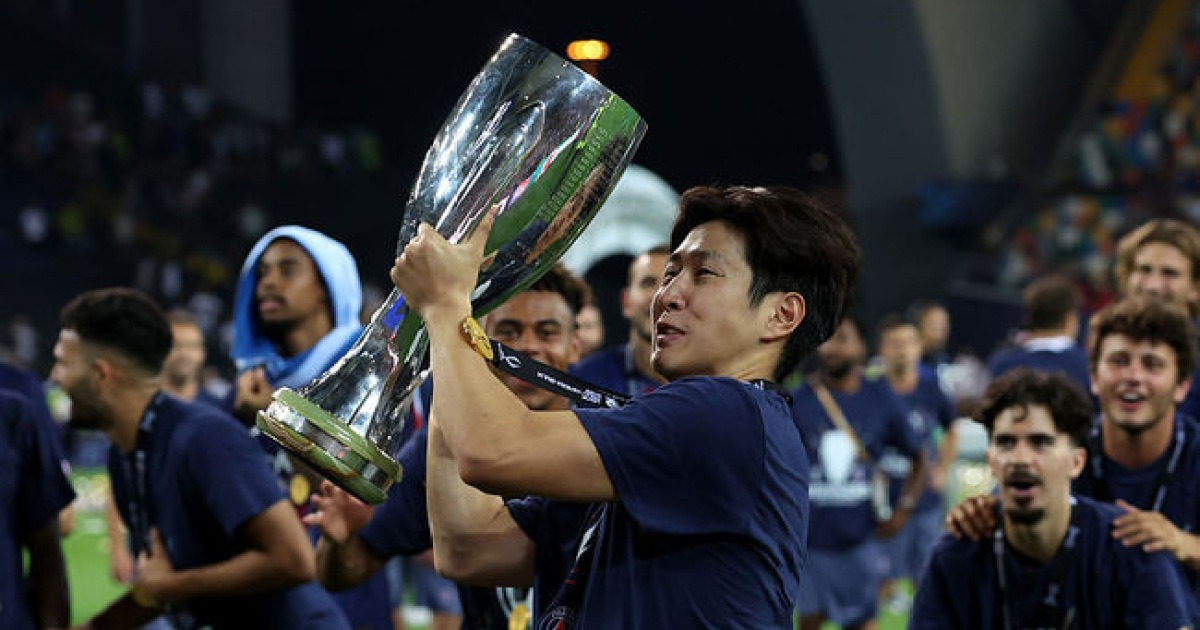 ‘PSG 주전 벽’에 막힌 이강인, PL 무대서 재도전? 英 매체 “빌라행 추진”