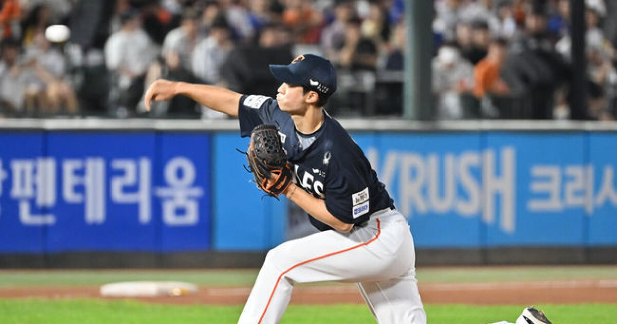 '78억 엄상백 합류-72억 안치홍 제외' 한화 PO 엔트리...'김영웅 부상' 삼성, 내야수 양우현 포함 [PO]