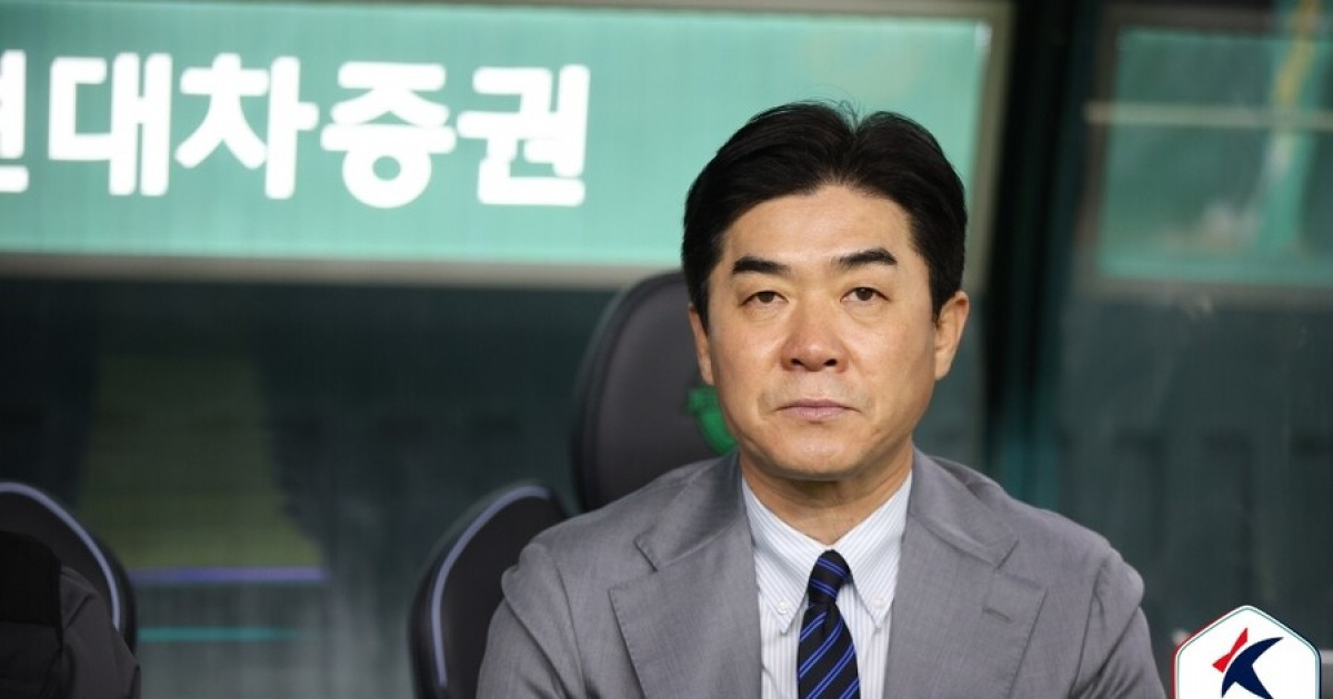 [SPO 현장] '11년 만의 전북 원정 승리' 윤정환 감독 "징크스를 깨서 너무 기쁘다. 선수들 투혼 감사