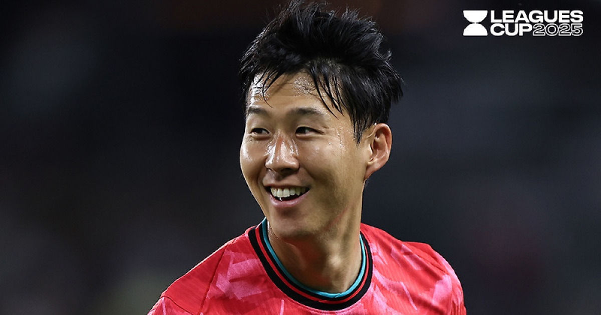 멕시코 매체도 감탄 "손흥민 들어오니 경기 흐름이 바뀌었다"