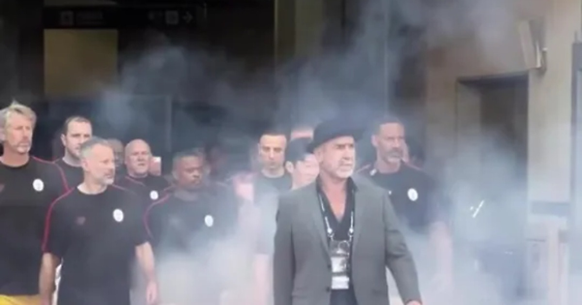 '이 장면을 다시 볼 줄이야'…맨유 레전드 총출동 OGFC에 英 반응 폭발 "이 멤버면 지금 첼시도 이