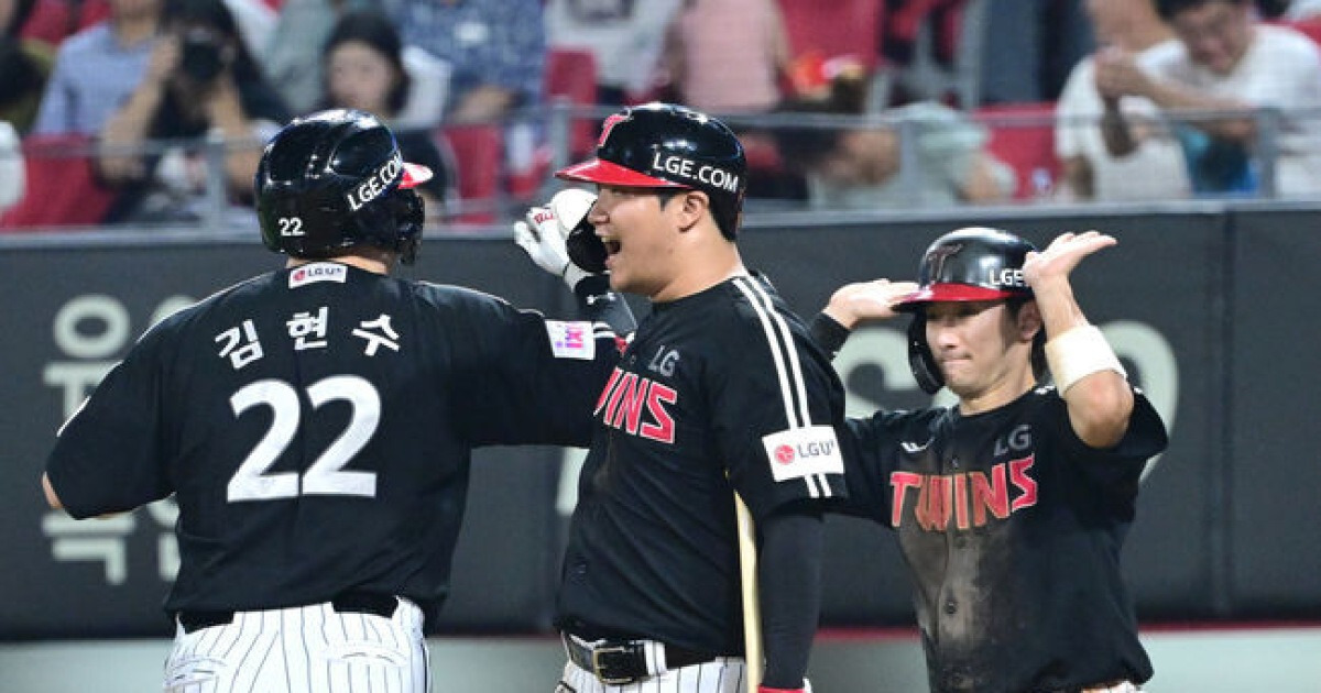 ‘승승승승승승, 우주의 기운 진짜 오나’ LG, 두산 4-3 꺾고 6연승 질주→1위 한화 3경기 추격…김