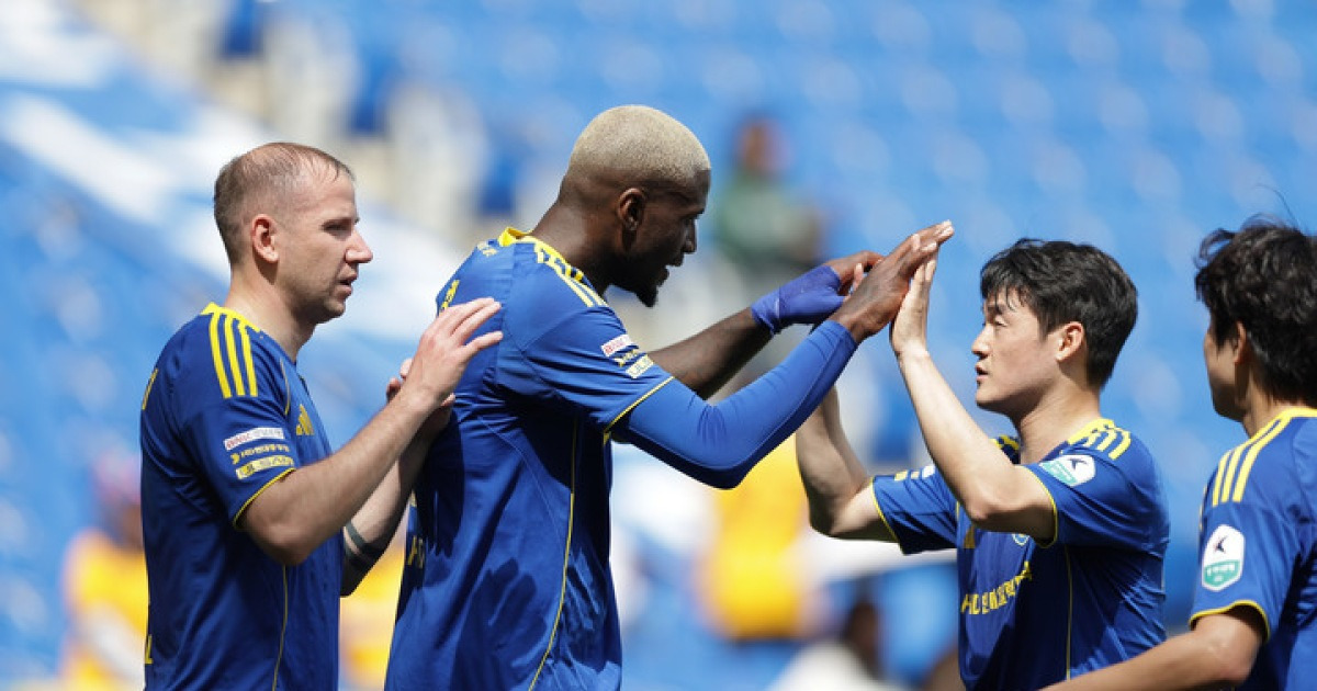 올 시즌 첫 '동해안 더비' 개봉박두! 울산 vs 포항 맞대결 펼친다…K리그1 11라운드 프리뷰