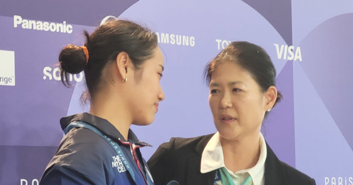 "누가 등 떠밀어 대표팀 들어갔나"...안세영에 '라떼는' 논란