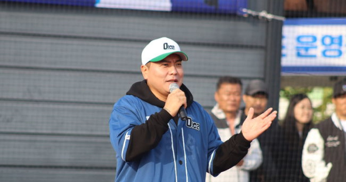 한화가 KS 한창 치르는 지금…레전드 김태균은 '한미일 교류전' 성사시켰다, 유소년 야구 육성에 