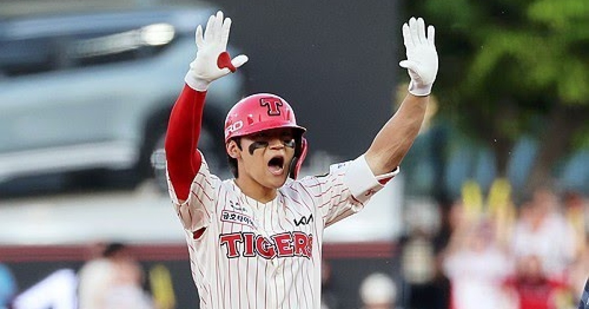 김도영을 어떻게 위즈덤과 비교하나?