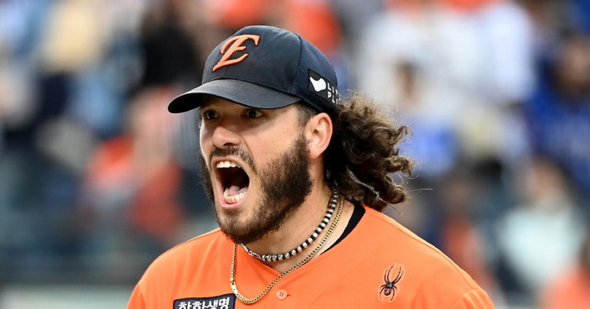 6실점 굴욕보다 더 돋보인 건, 105개 던지고도 '더 던지겠다'...감독은 '절대 안돼' [PO1 현장]