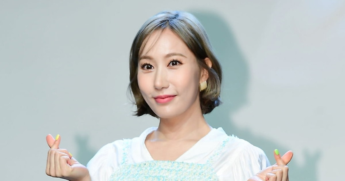 [단독] 별사랑, 결혼 D-1 앞두고 겹경사…심사위원으로 MBN '현역가왕3' 참여