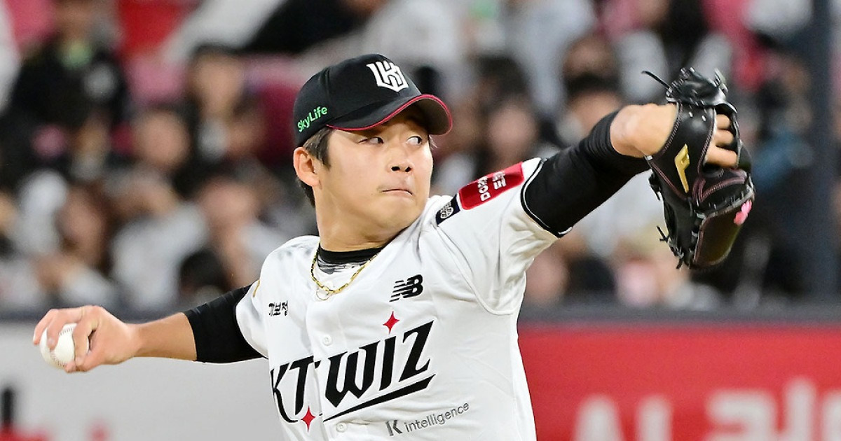 'KIA 상대 2이닝 퍼펙트' 이게 국대 투수의 힘인가…"지금 좋은 것 같아" 사령탑도 '엄지 척' [수원 