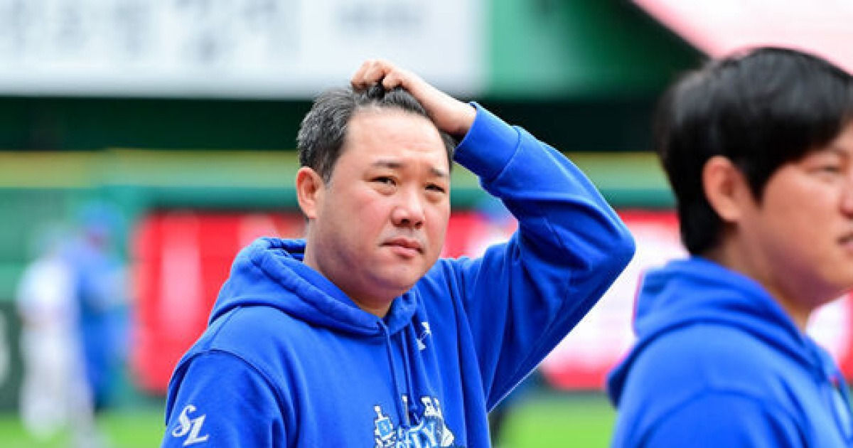 ‘9회 후라도 승부수→끝내기 홈런 허용’ 박진만 감독 “아쉽지만 1승 1패 만족, 3차전 원태인 