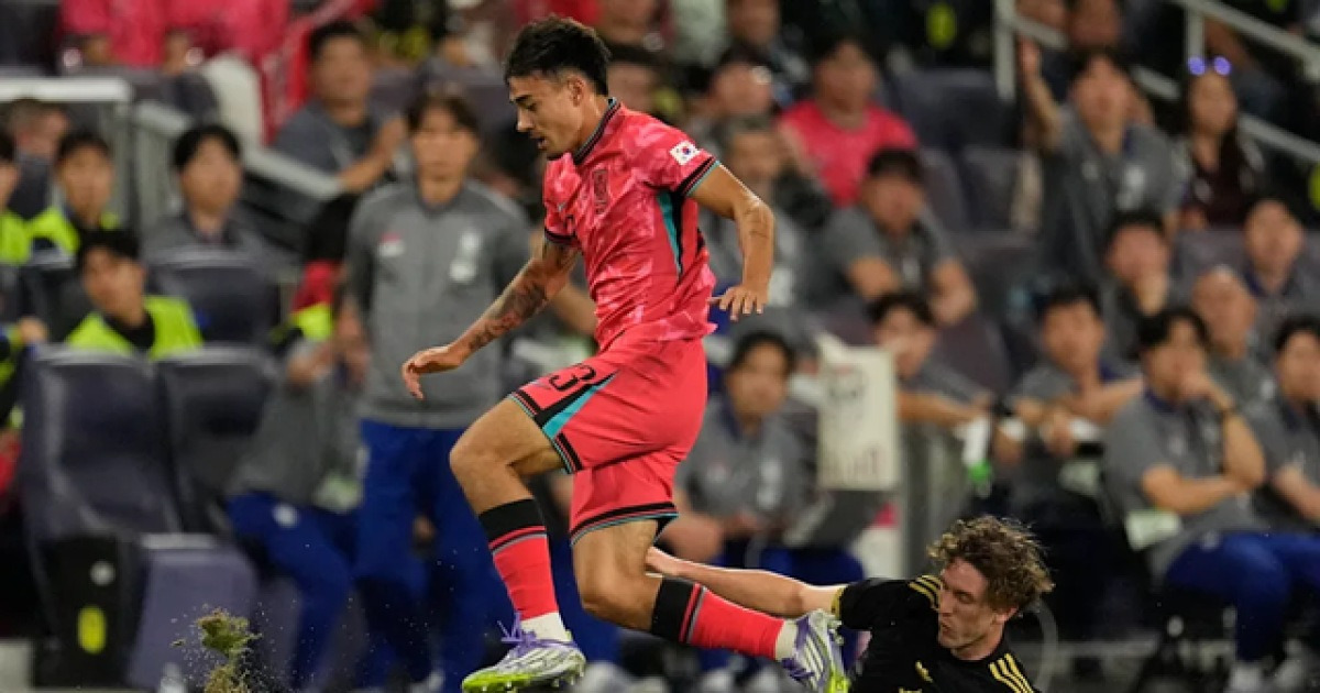 '소속팀 복귀 이후' 걱정하는 獨 빌트, "옌스 카스트로프, 월드컵 딜레마 빠져… 과연 주전 가능?"