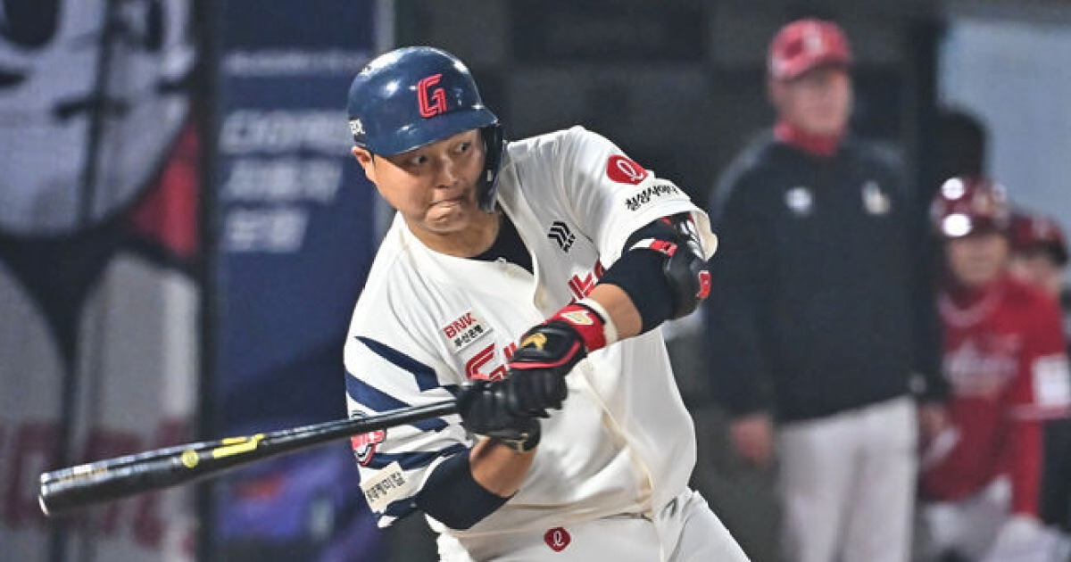 "벌써 몇년 차인가, 이제 어린 애 아니다" 김태형 배려는 없다…한시가 급하다, 한동희 대각성 촉