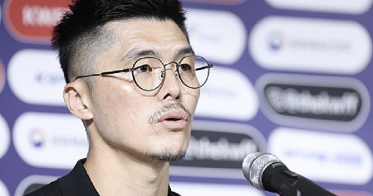 "홍명보 나가!"…홍감독 향한 '폭언', 도를 넘었다→'월클 명장' 칭찬 못 들었나? 이건 아니다