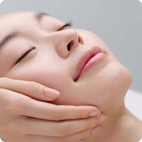 피부 미백 관리 3단계 솔루션! 칙칙한 피부톤 밝히는 성분과 루틴 - 헬스뷰티