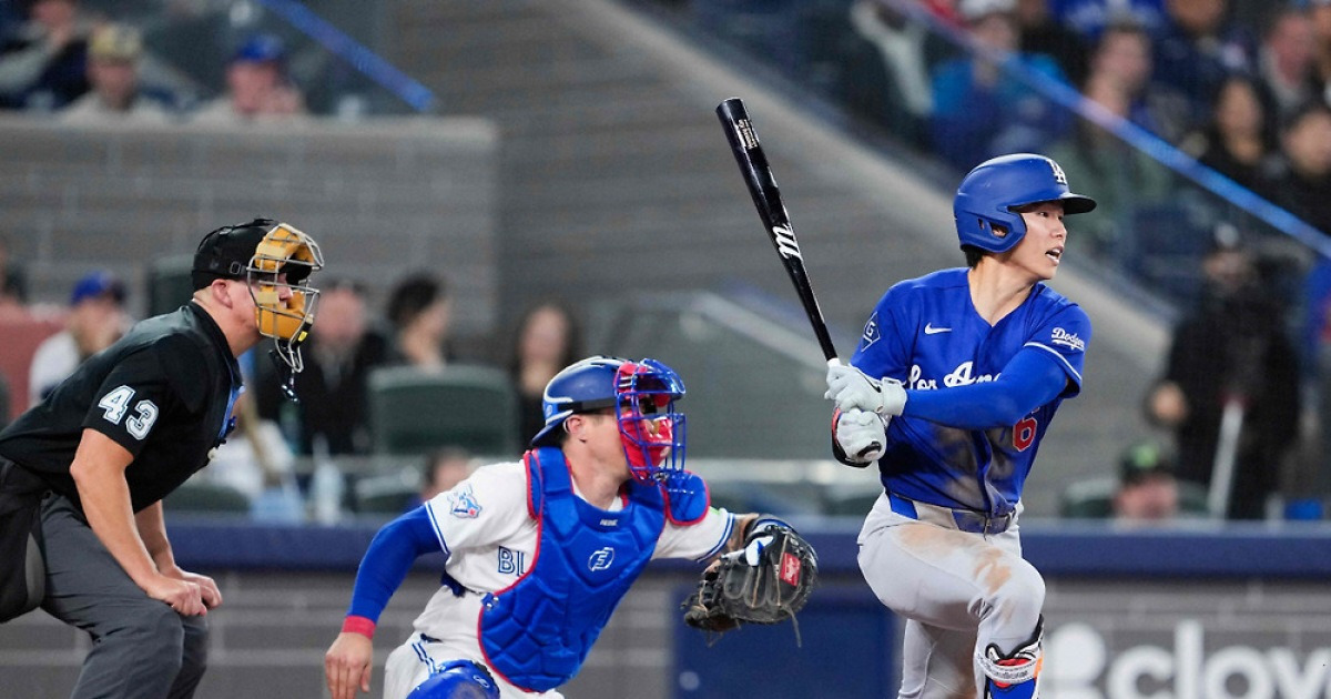 [MLB Live]타점까지 올렸는데…냉정한 로버츠, 김혜성 찬스 상황서 대타 교체