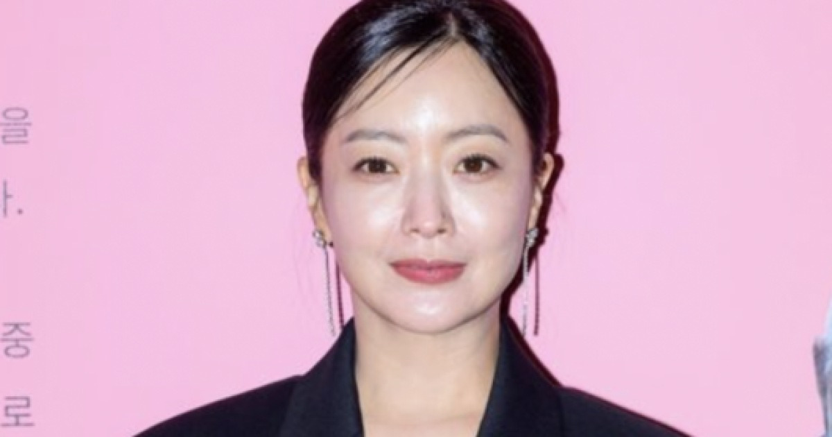 '부친상' 7년 만에..김희선, '모친상' 비보에 누리꾼들 "힘내길" 응원 [핫피플]