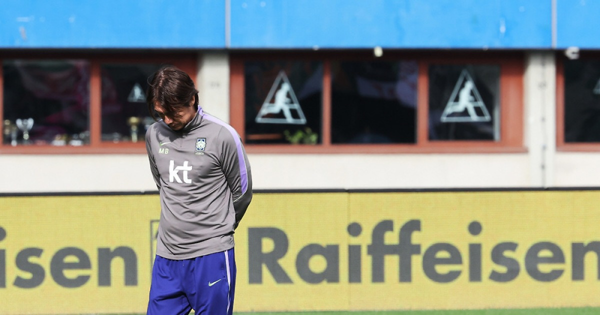 "'빽도'는 없다" 홍명보 감독의 실험, 결국 '캡틴' 손흥민-김민재-이강인 '삼대장' 중심 잡아야…