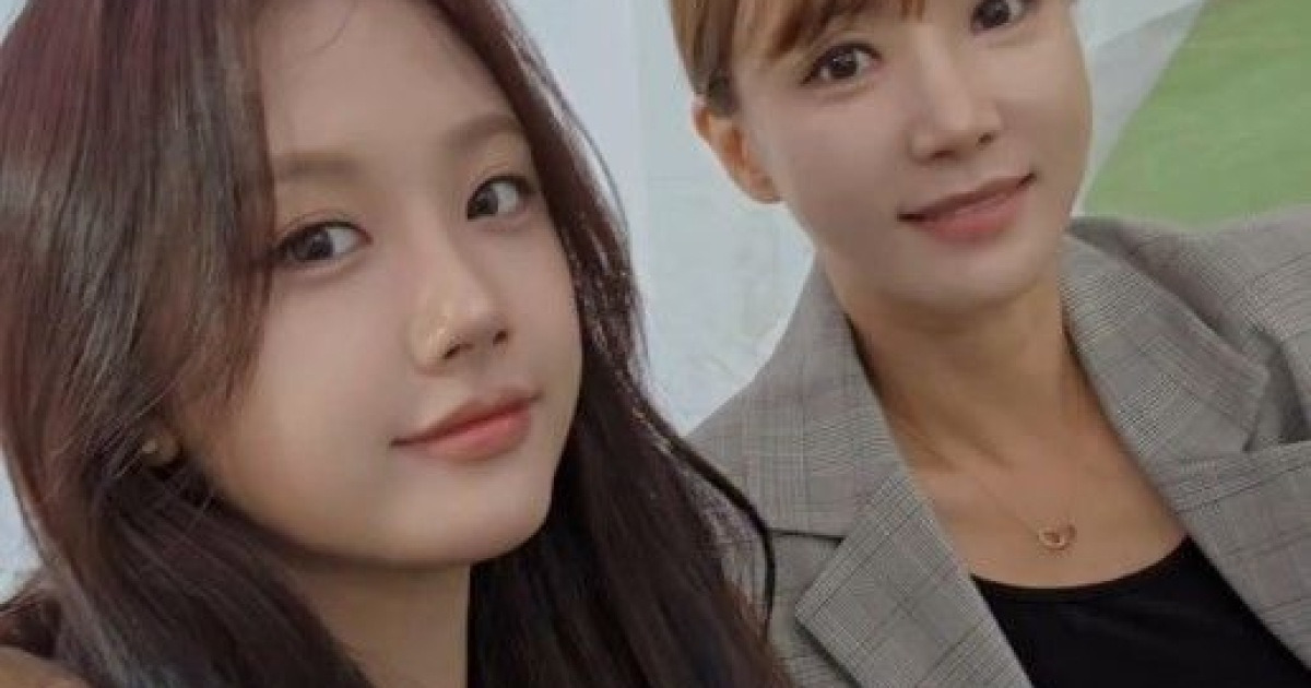 '이동국 딸' 재시, 미스코리아 엄마와 미모 대결? "친구 같은 모녀"