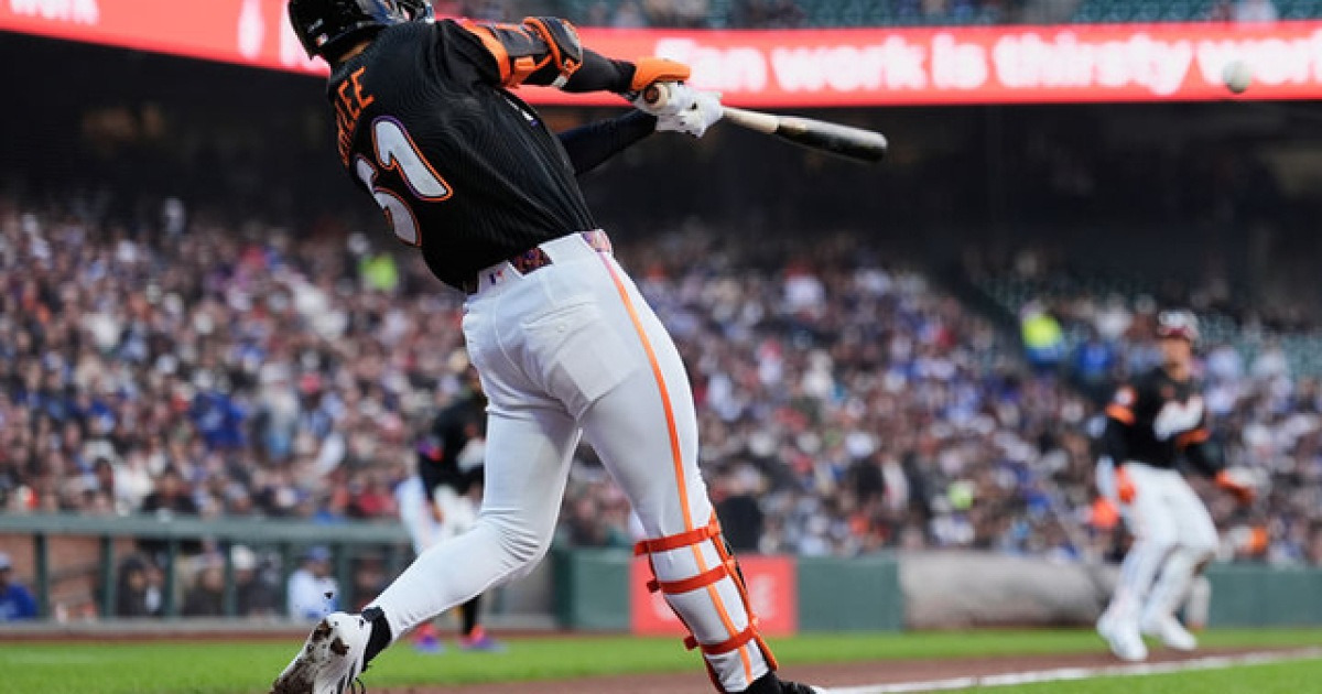 타율 0.143→0.287 이게 말이 돼?…이정후 완벽 부활, 장타 2개·득점까지 ‘완벽한 하루’