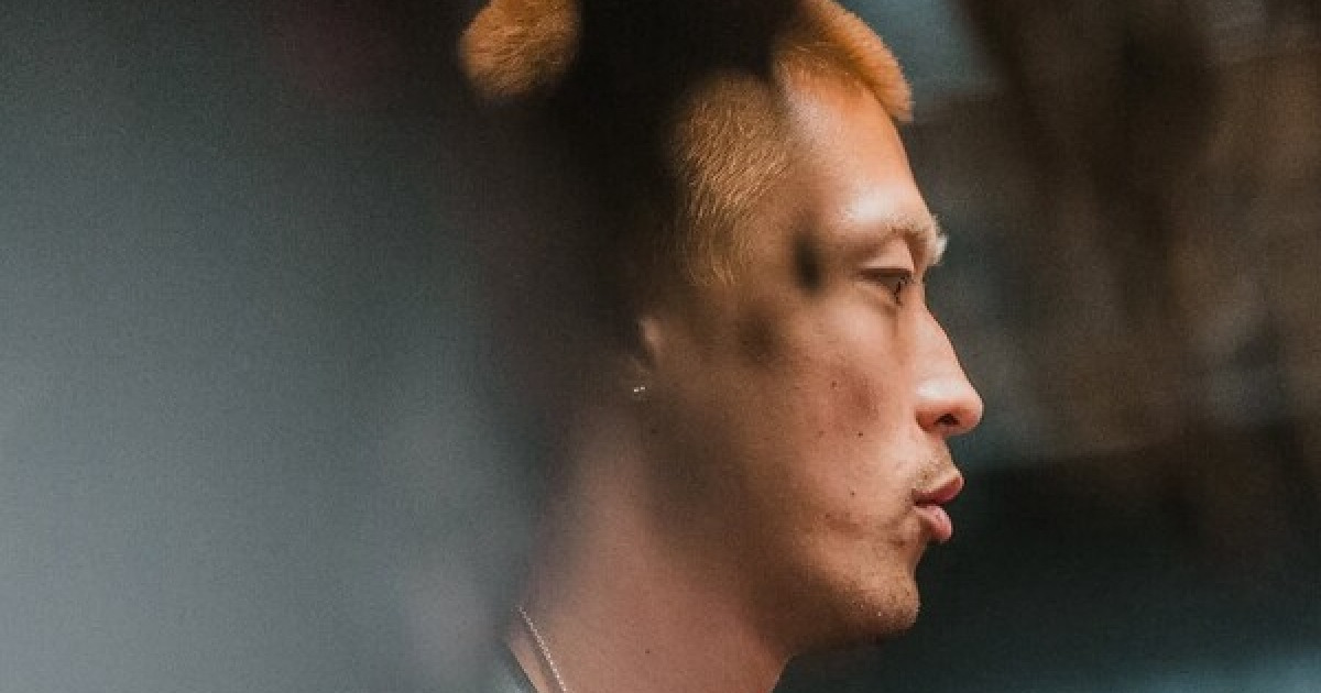 '韓 WC 최고 스타' 조규성 또또 파격 변신! 노랗게 물들인 삭발 스타일 등장...UEL 예선 복귀전 치르