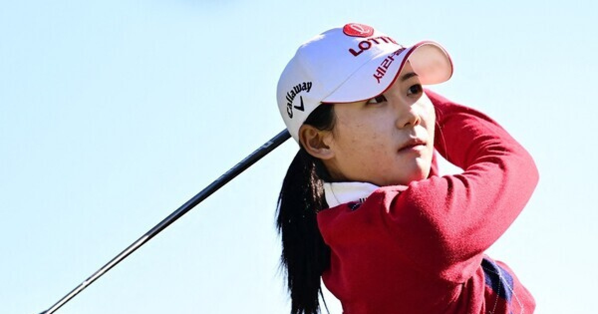 '3연속 버디' 황유민, 싱가포르 첫날 노보기 순항 [LPGA HSBC]