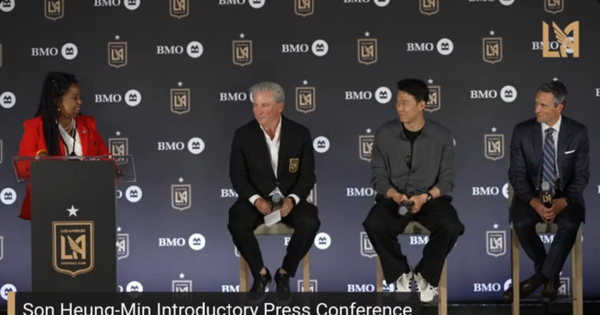 "손흥민에게 무례한 실수" 입단식부터 이게 무슨..."미국 월드컵 우승 도와주세요!" '축알못' LA 시