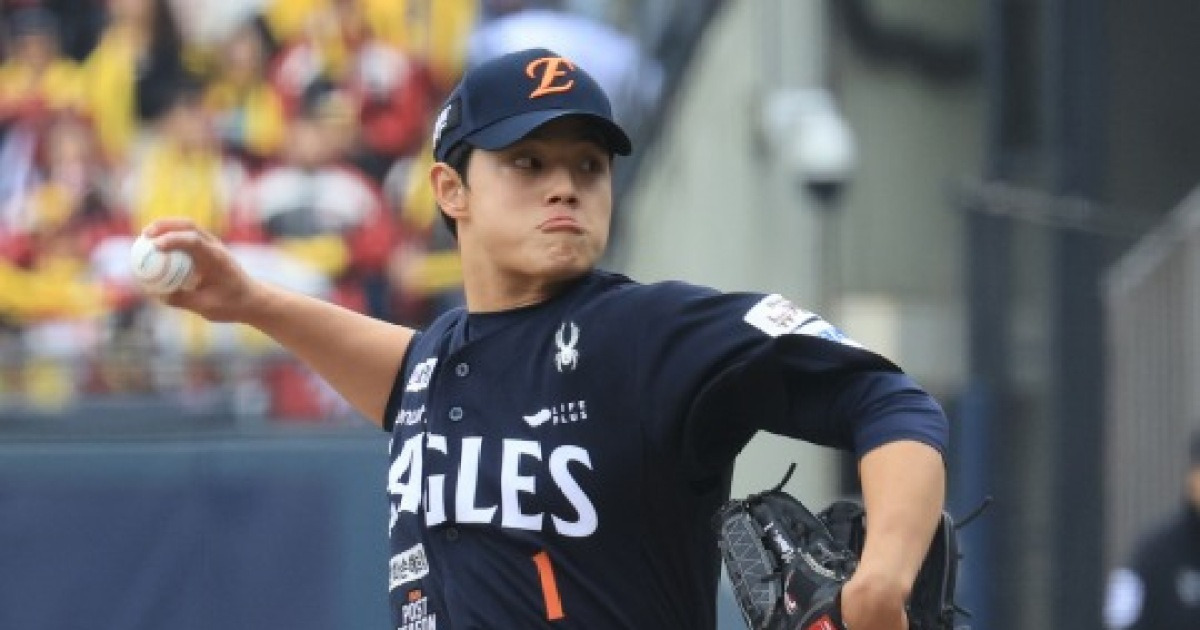 문동주 vs 톨허스트, KS 5차전 '에이스 맞대결'...LG 우승이냐 한화 반격이냐