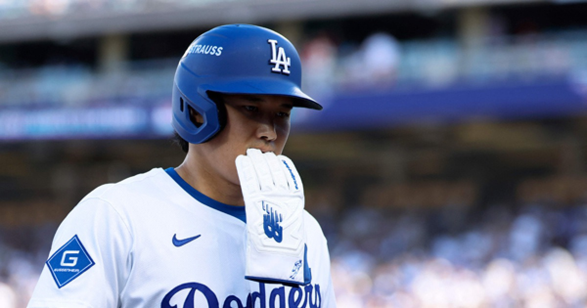 “이런 경기력으로는 우승 못해” 로버츠 감독, 오타니에 따끔한 일침