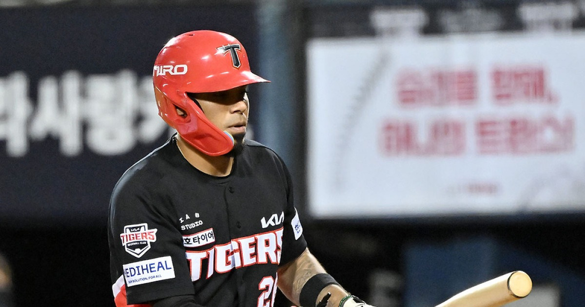 [오피셜] KIA 대형 악재 발생…'햄스트링 부상' 카스트로, 6주 진단 "대체 외인 영입해야 하는 상황