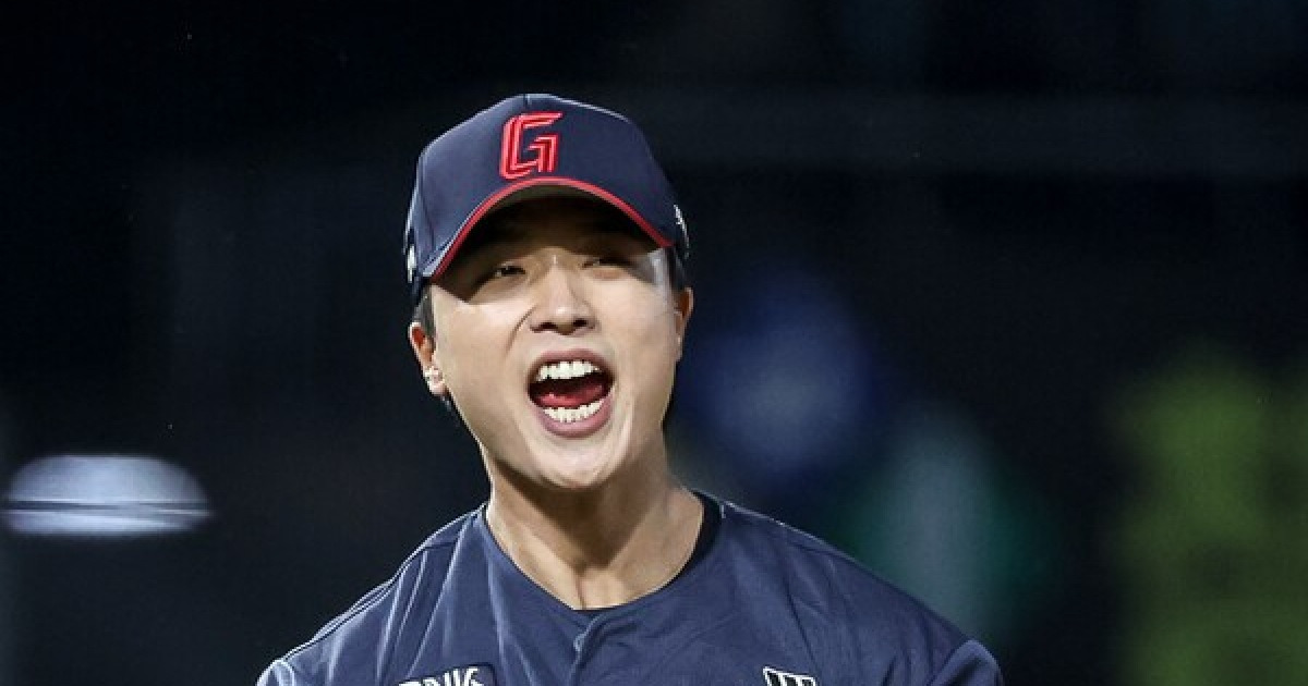 정철원·김원중 무너졌는데 대졸 신인이 'KKK→첫 홀드', 패배 속에서도 희망 봤다…박정민이 롯