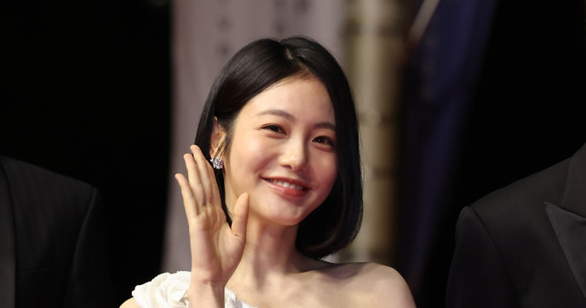 굴하지 않는 신예은, 사극도 믿고 볼 ‘탁류’ [줌인]