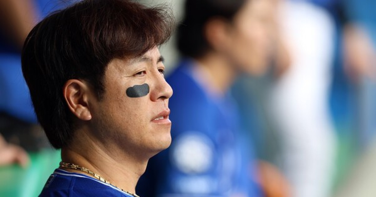 강민호 떠나면 어쩌려고? '타율 0.131'에 수비 불안, 백업 포수 고민 휩싸인 삼성…롯데 '나나랜드'