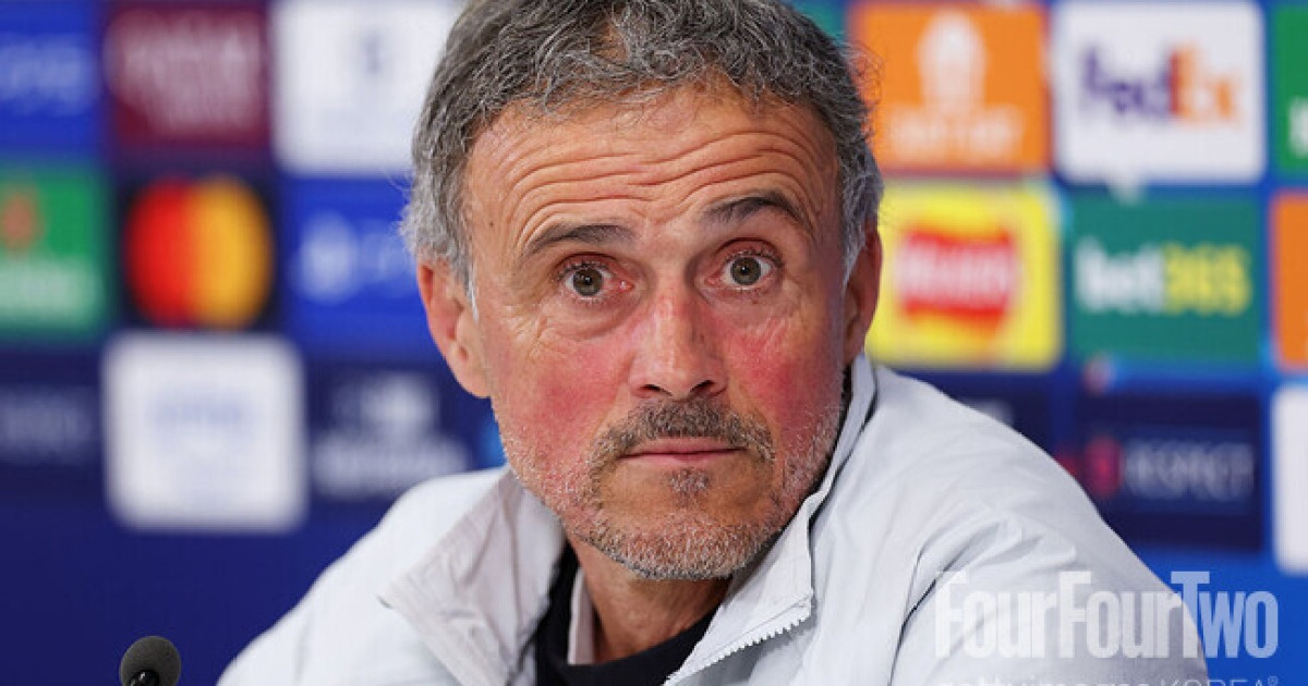 끝까지 이강인 벤치로 쓰는 엔리케, PSG와 재계약 최종 합의…‘3년 계약 서명 예정’