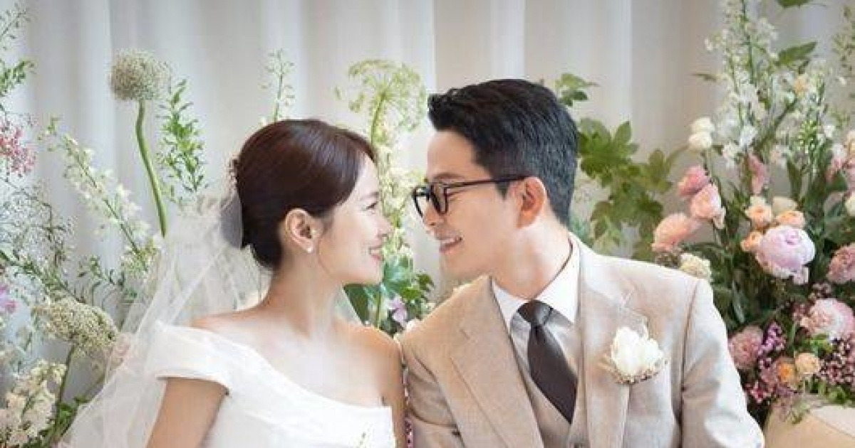 김준호♥김지민, "부산에서 뜨거운 밤 보내겠다"…미룬 신혼여행 떠난다 [종합]