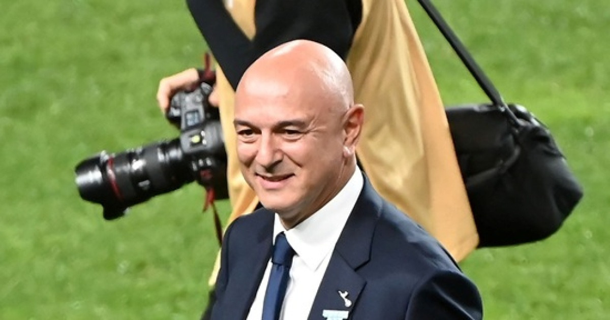 '손흥민 떠나고 레비까지 사임' 토트넘, '사우디 포함' 중동 오일머니가 노린다…"최근 상당한 투