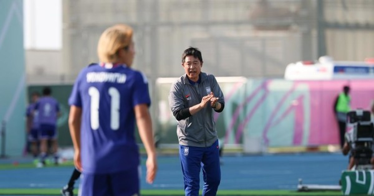 '요지부동 전반전' 이민성호의 무의미한 소극적 운영, 결국 '한일전 패배' 결과로