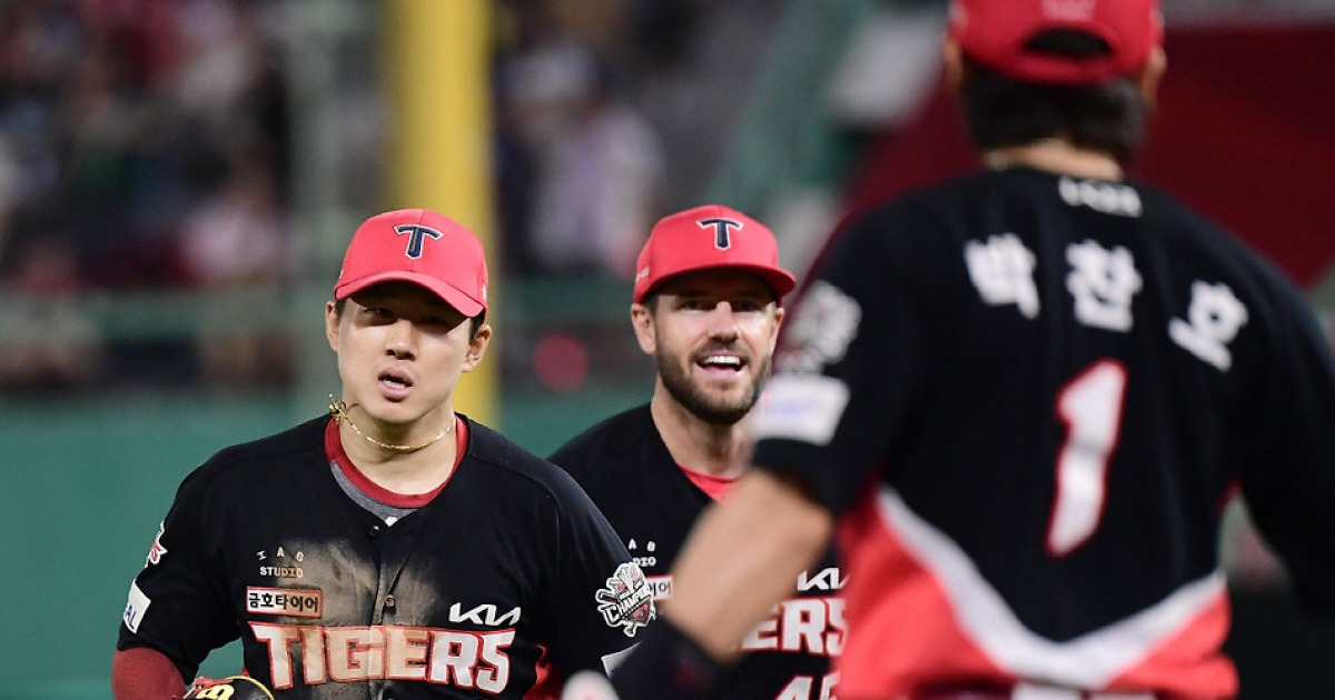 [오피셜]'쇼킹 트레이드' KIA 최원준-이우성-홍종표 ↔ NC 김시훈-한재승-정현창