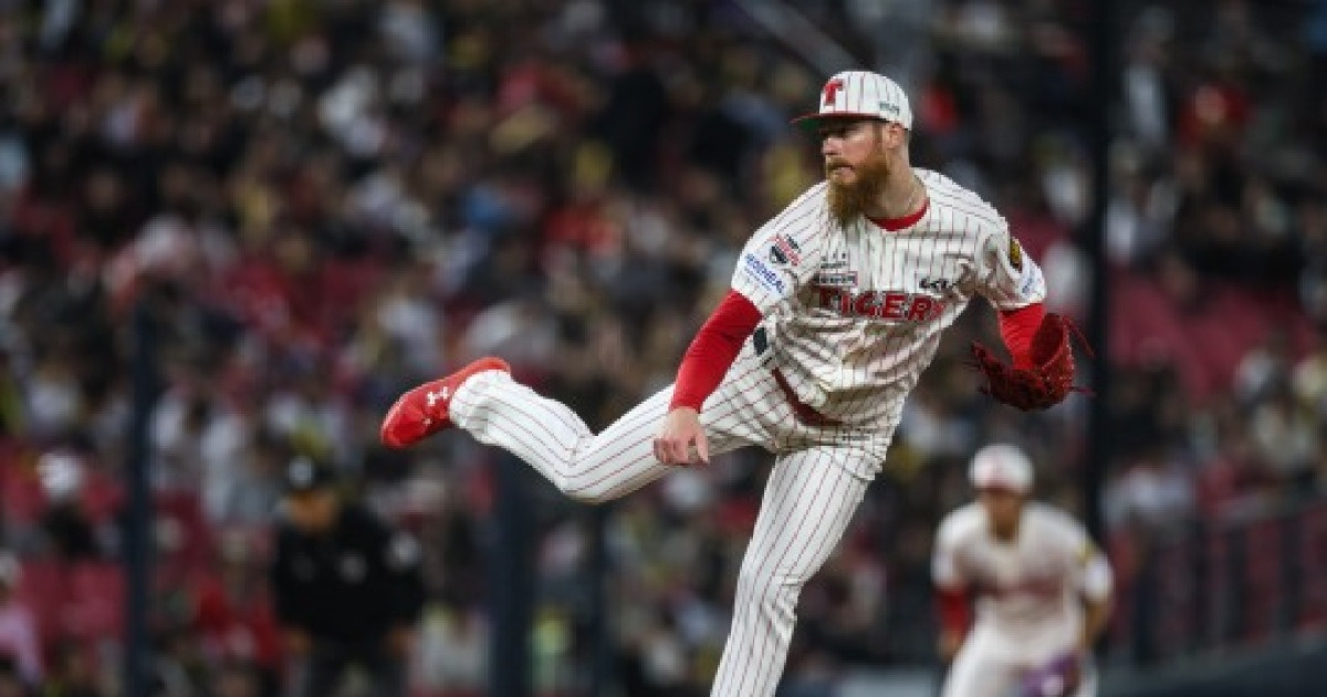 7·8호 홈런 몰아친 김도영·올러 완봉투...KIA, 5연패 수렁 탈출