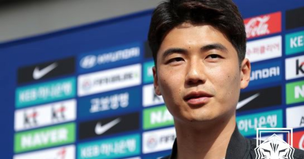 멀리서 홍명보호 바라보는 기성용 "어떤 선수에게는 마지막 월드컵, 그 선수들 마음이 너무 와 