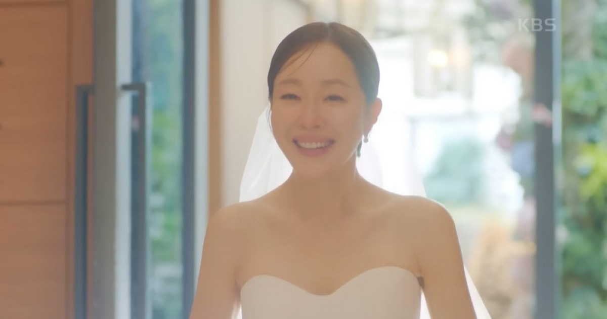 최고 시청률 23.6% 찍더니 4회 연장…한국인이 가장 사랑하는 드라마 1위에 뽑힌 작품