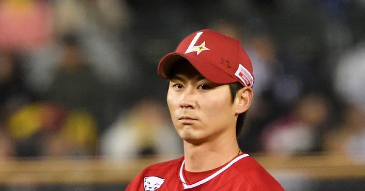 발떼고 공받은 2루수 결국 2군행. 감독의 탄식 "그렇게 수비훈련을 많이 했는데..."[잠실 코멘트]