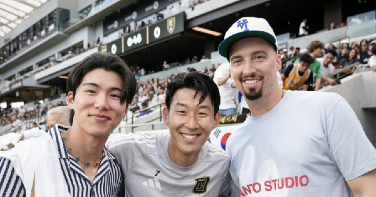 '1골 1도움 펄펄' 손흥민, 다저스 김혜성과 첫 만남...기념사진 찰칵