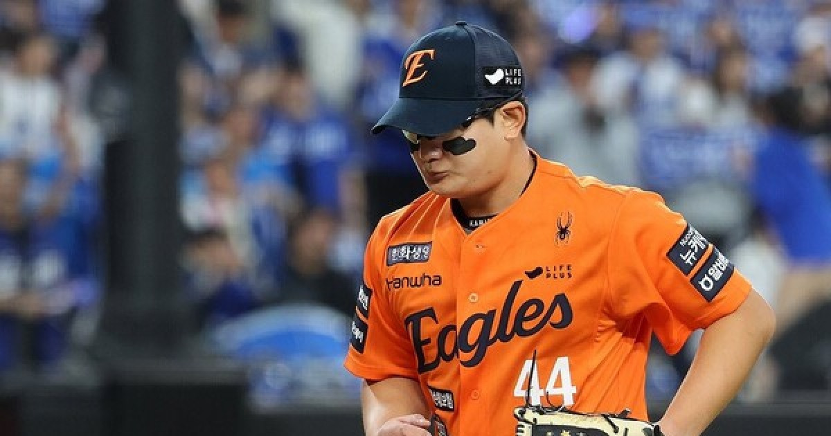 '김서현 또 사고쳤네'... LG, 폭투 덕에 3-1 벌렸다[KS3]