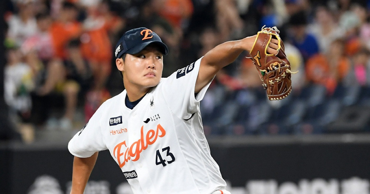 정우주·이태양 활약에 김경문 감독도 빙긋 웃었다 → "그 정도면 괜찮다"