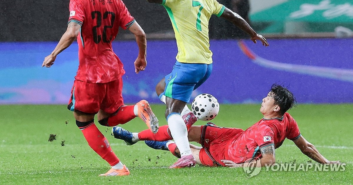 어이없는 실수로 대패의 빌미…김민재 "스리백 적응 더 필요해"