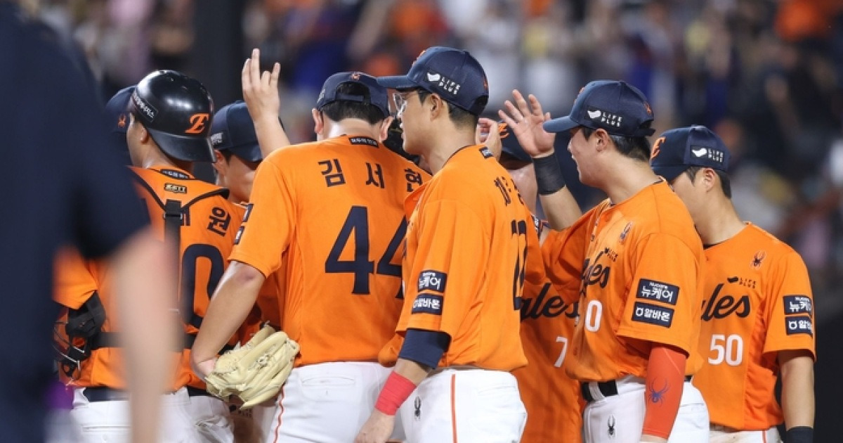 ‘전반기 10승 무패=우승’-‘11연패 이상=가을 탈락’…잇고 싶은 한화-깨고 싶은 롯데 [SS포커스