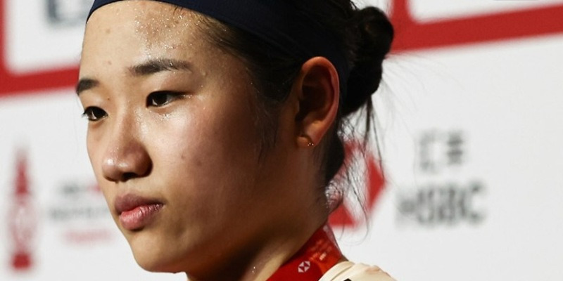 중국의 함성도, 무릎의 통증도 넘었다. 안세영, 시즌 11번째 트로피는 GOAT가 되었다.