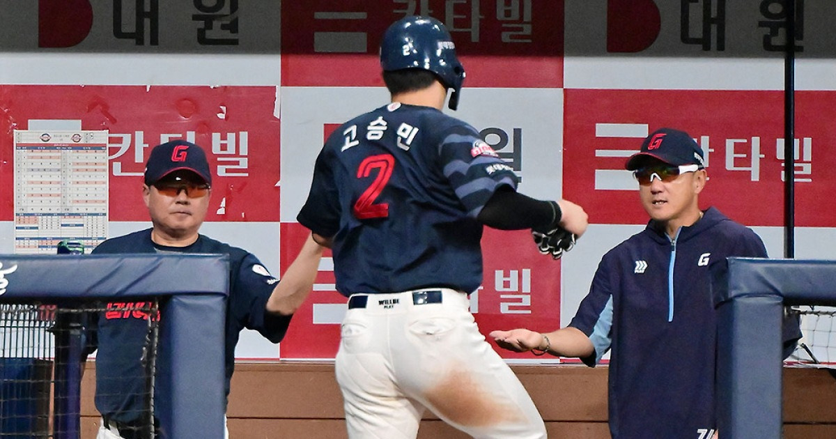 롯데, 이래서 목 빠지게 기다렸구나!…콜업과 동시에 '4출루 1타점 2득점' 맹활약…"좋았을 때 모