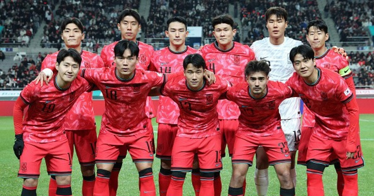 '韓日 참혹 현실!' 일본, 순위권 진입→한국은 '명단 탈락'…손흥민·김민재·이강인 보유하고도 