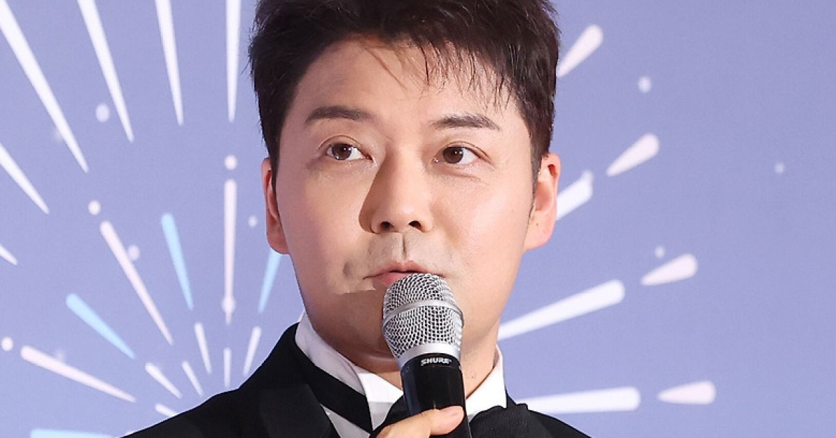 “마음 무겁다” 전현무, ‘나혼산’ 박나래·키 하차 논란에 90도 사과